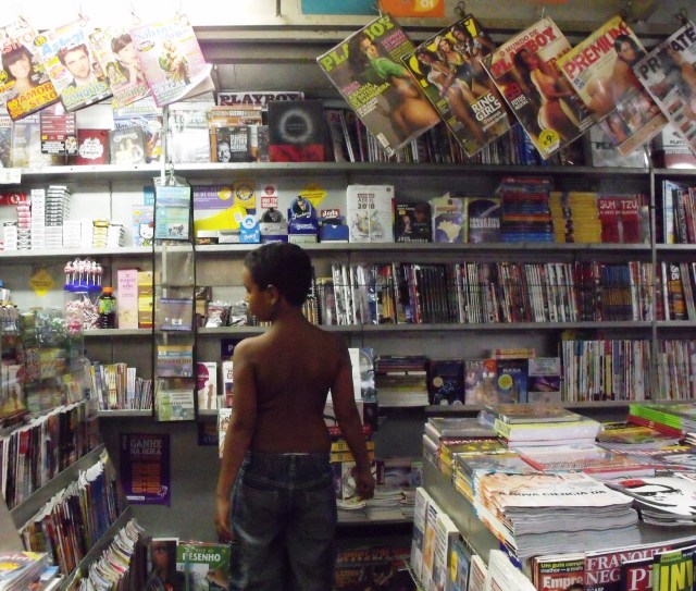 Peu, ALEGRIA, ALEGRIA