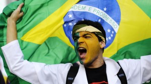 protestos, the economist