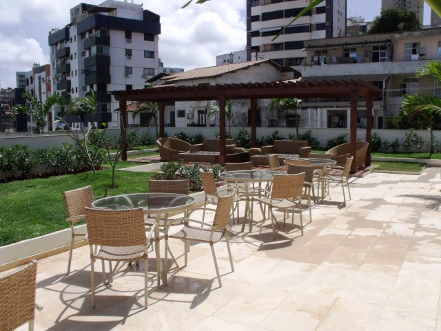 MODERN LIVING, area externa, paly2