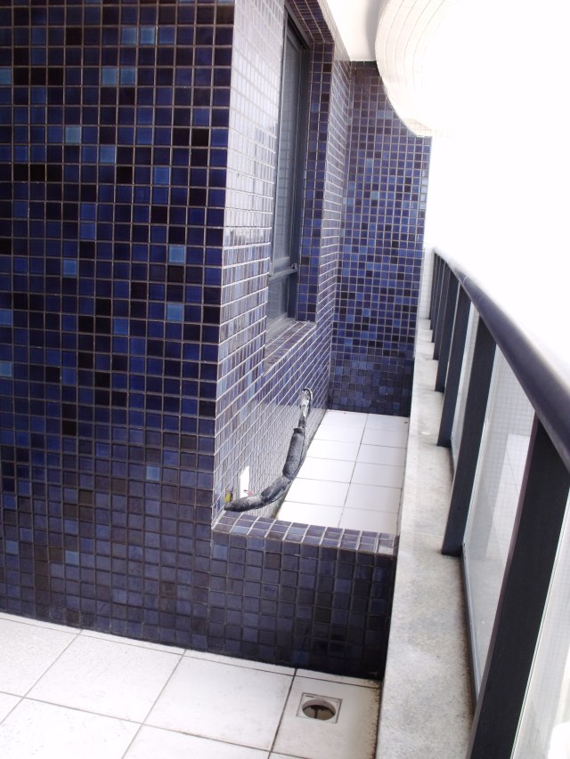 MODERN LIVING , frente do quarto