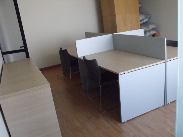MODERN LIVING, office1