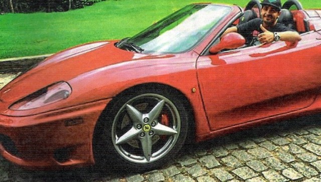 blak bloc, tráfico, Veja, 05nov14, FERRARI