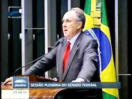 CRISTÓVÃO BUARQUE discursa