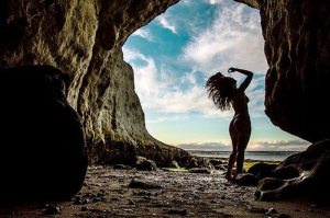 nu-artisitco-mulher-pedra-nu-mondo-8-agambiarra3